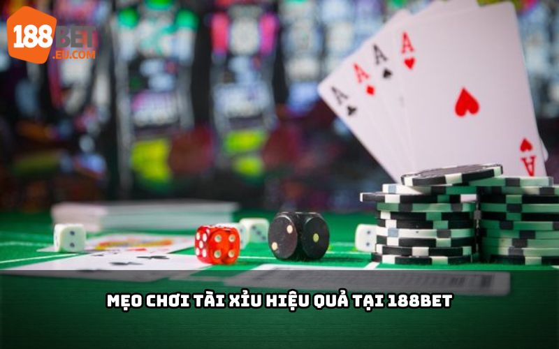 Hình ảnh xúc xắc và chip cược trong Tài Xỉu